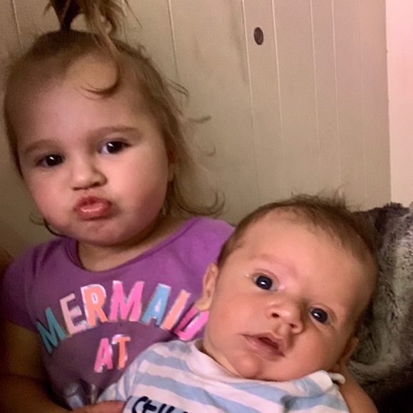 Meet your Posher, Katie - Picture 2 of 2